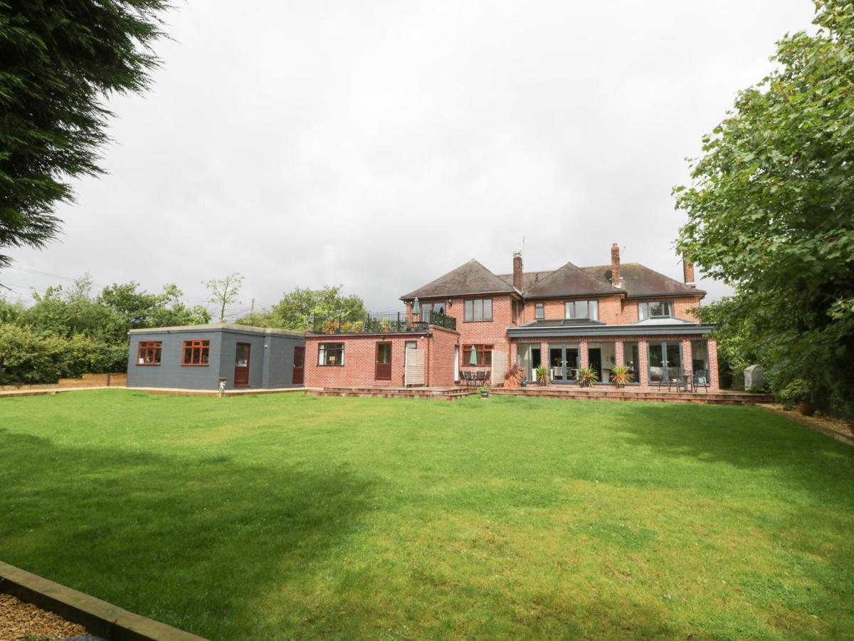 Hunters Moon Annexe Villa Fulford  Eksteriør billede